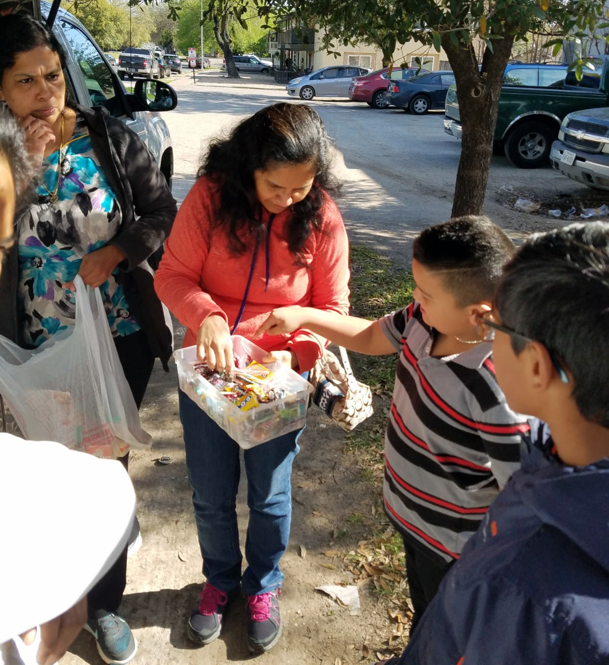 Mobile Loaves and Fishes Austin, Texas Sri Sathya Sai International